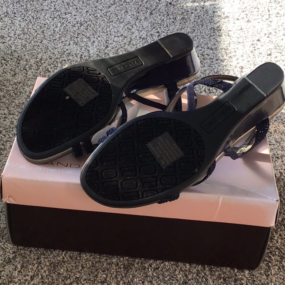 New Bandolino Blue Sandals Elegant Comfortable Stylish - Picture 6 of 8
